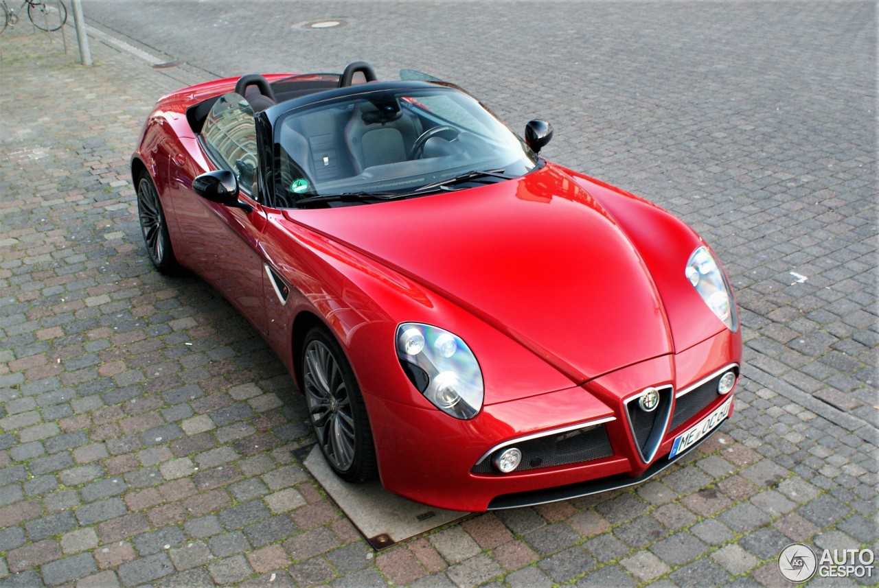 Alfa Romeo 8C Spider