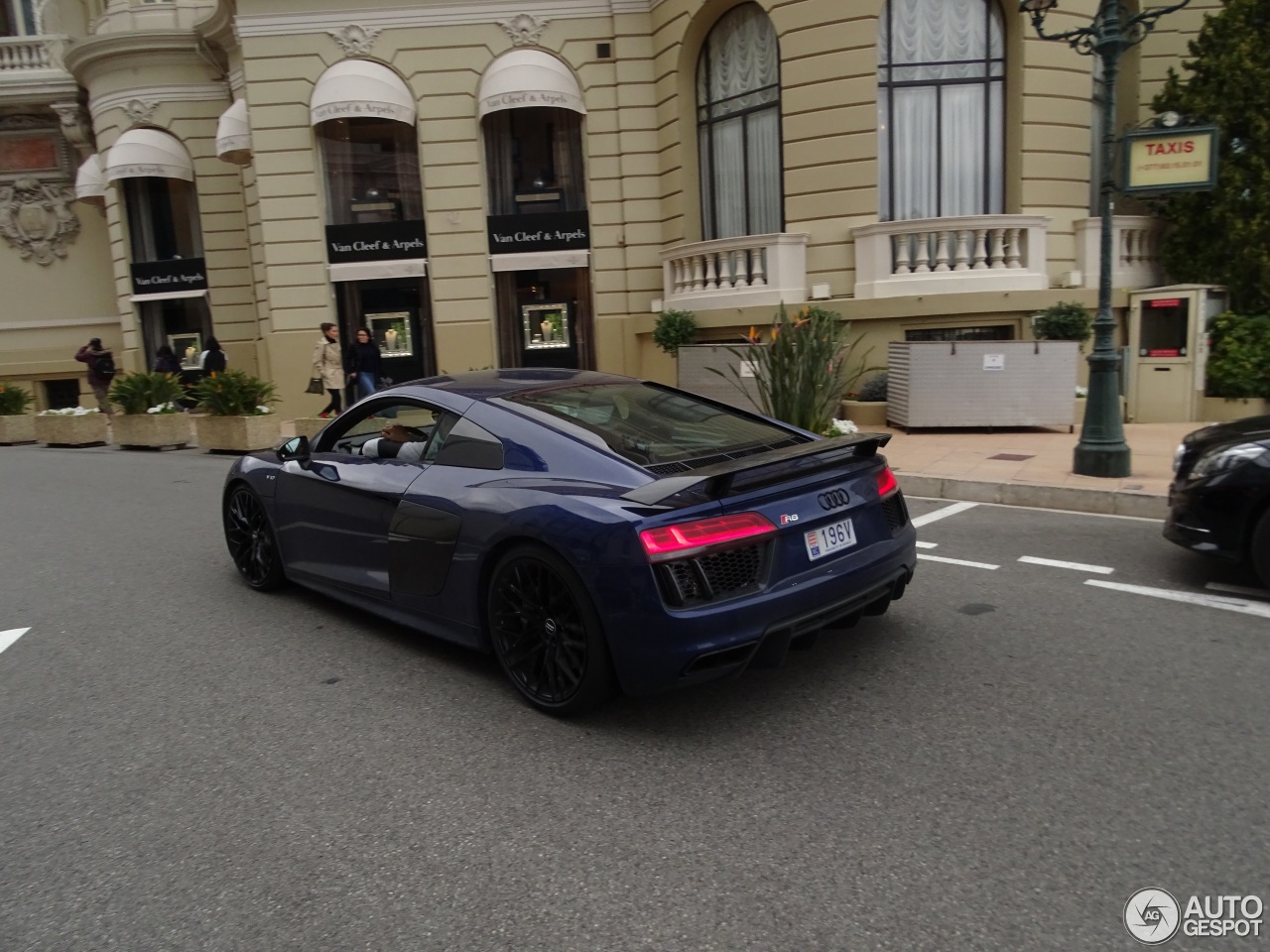 Audi R8 V10 Plus 2015