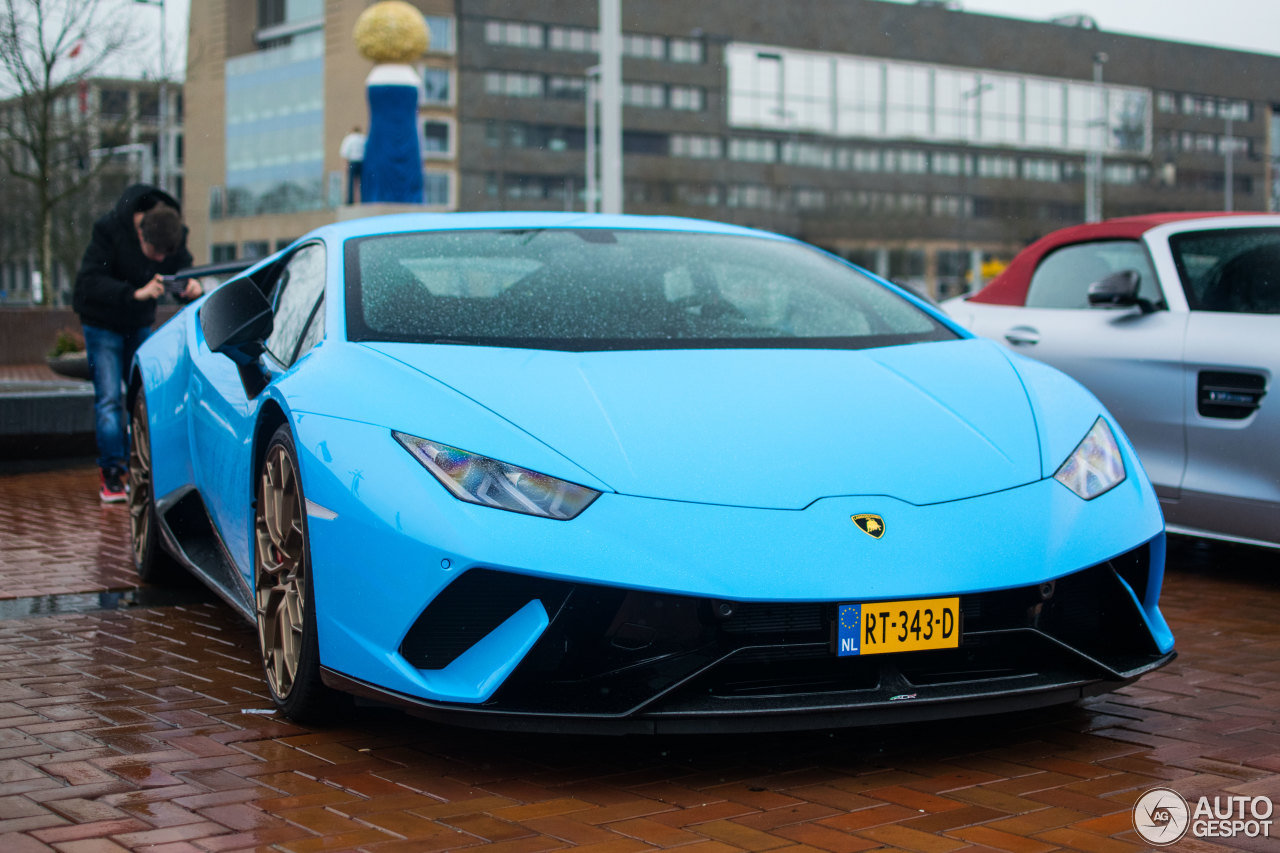 Lamborghini Huracán LP640-4 Performante