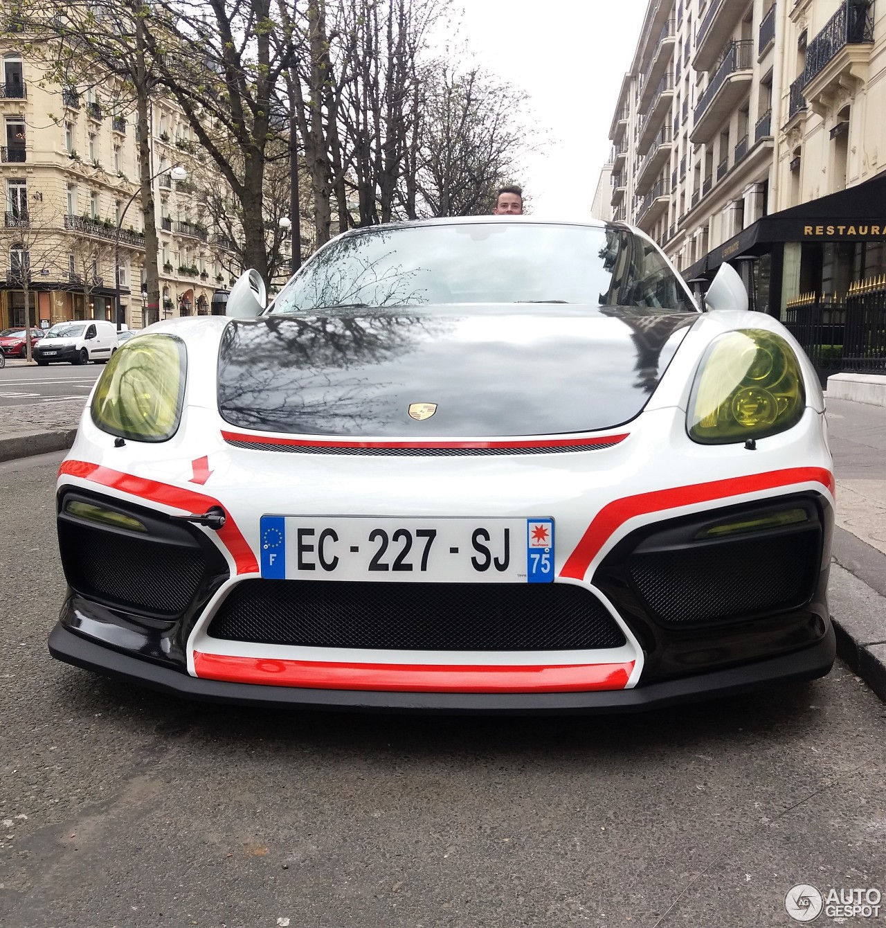 Porsche 981 Cayman GT4