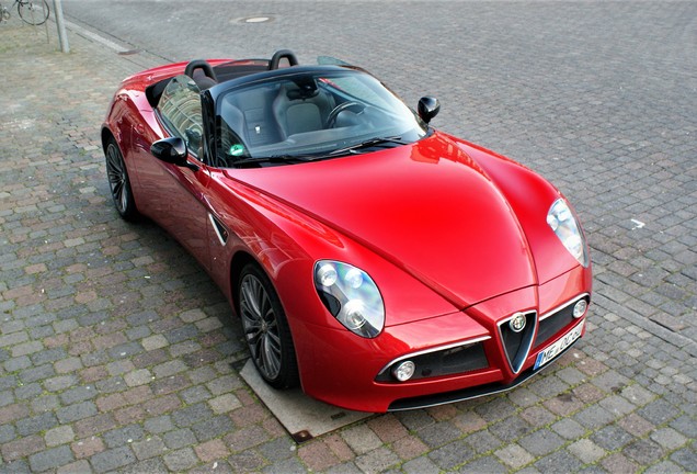 Alfa Romeo 8C Spider