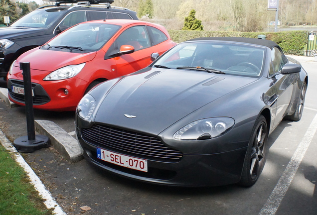 Aston Martin V8 Vantage Roadster