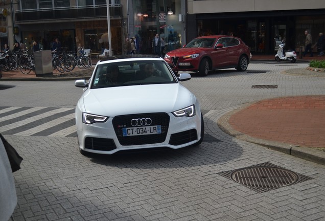 Audi RS5 B8 2012