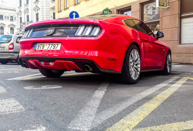 Ford Mustang GT 2015