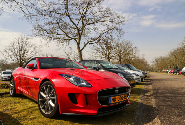 Jaguar F-TYPE S Convertible