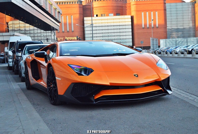 Lamborghini Aventador LP750-4 SuperVeloce