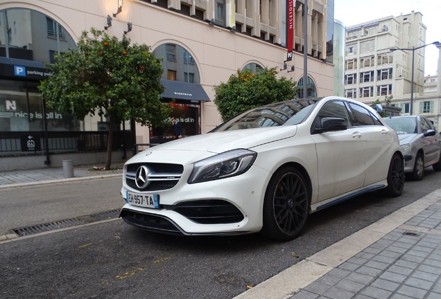 Mercedes-AMG A 45 W176 2015