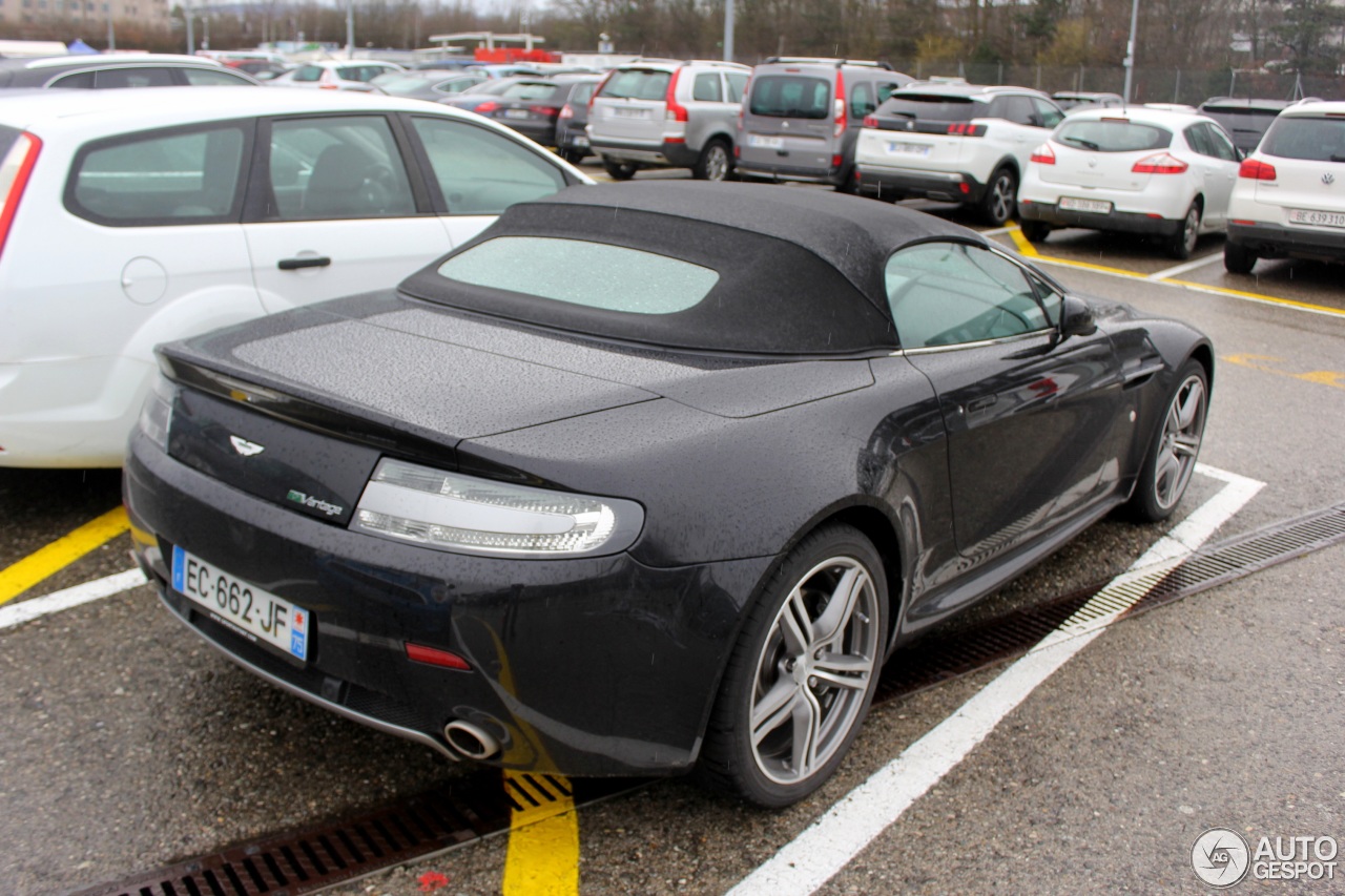 Aston Martin V8 Vantage N400 Roadster