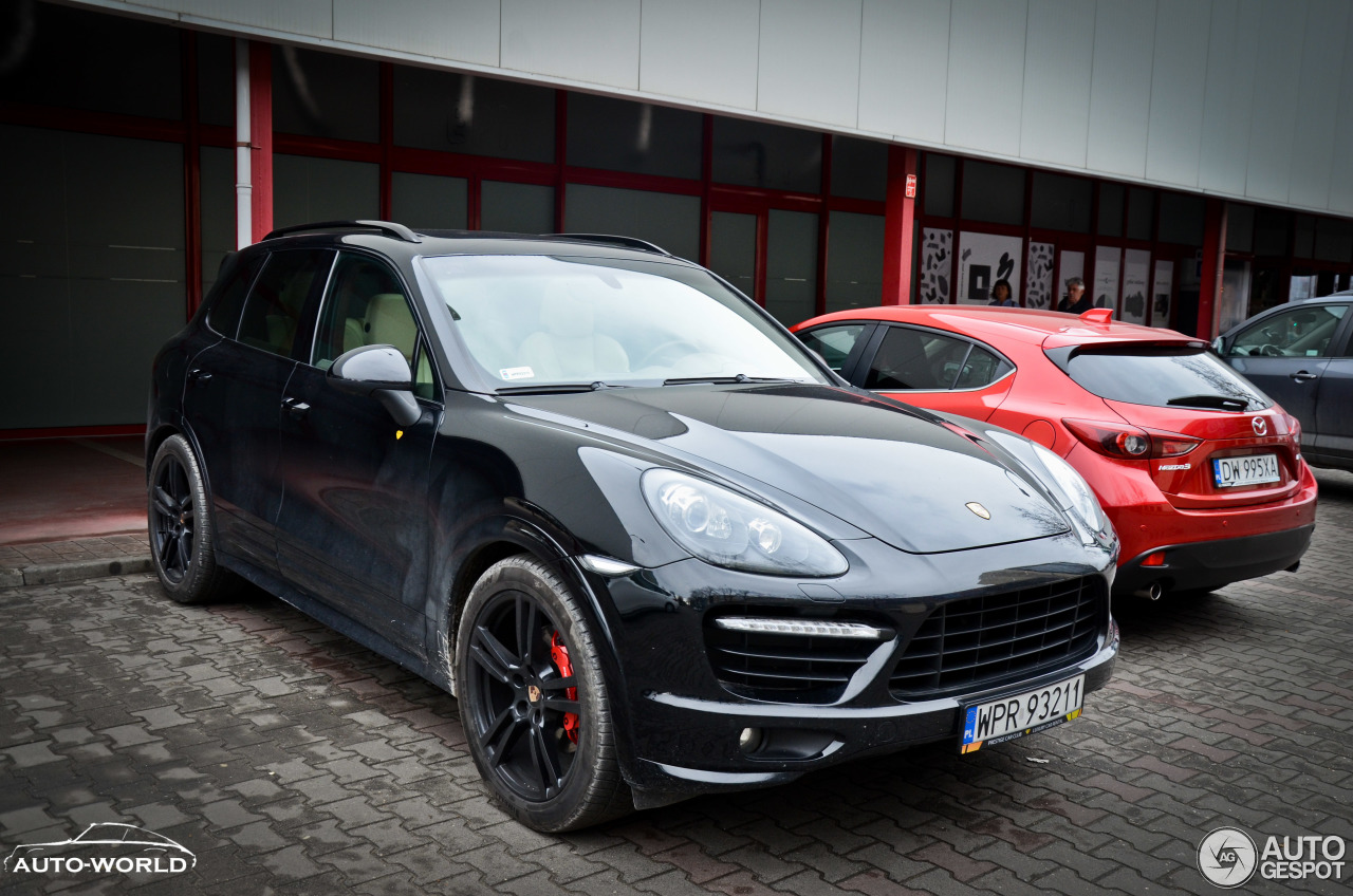 Porsche 958 Cayenne GTS