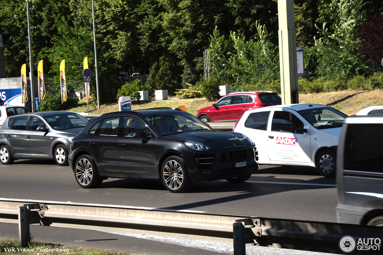 Porsche 95B Macan Turbo