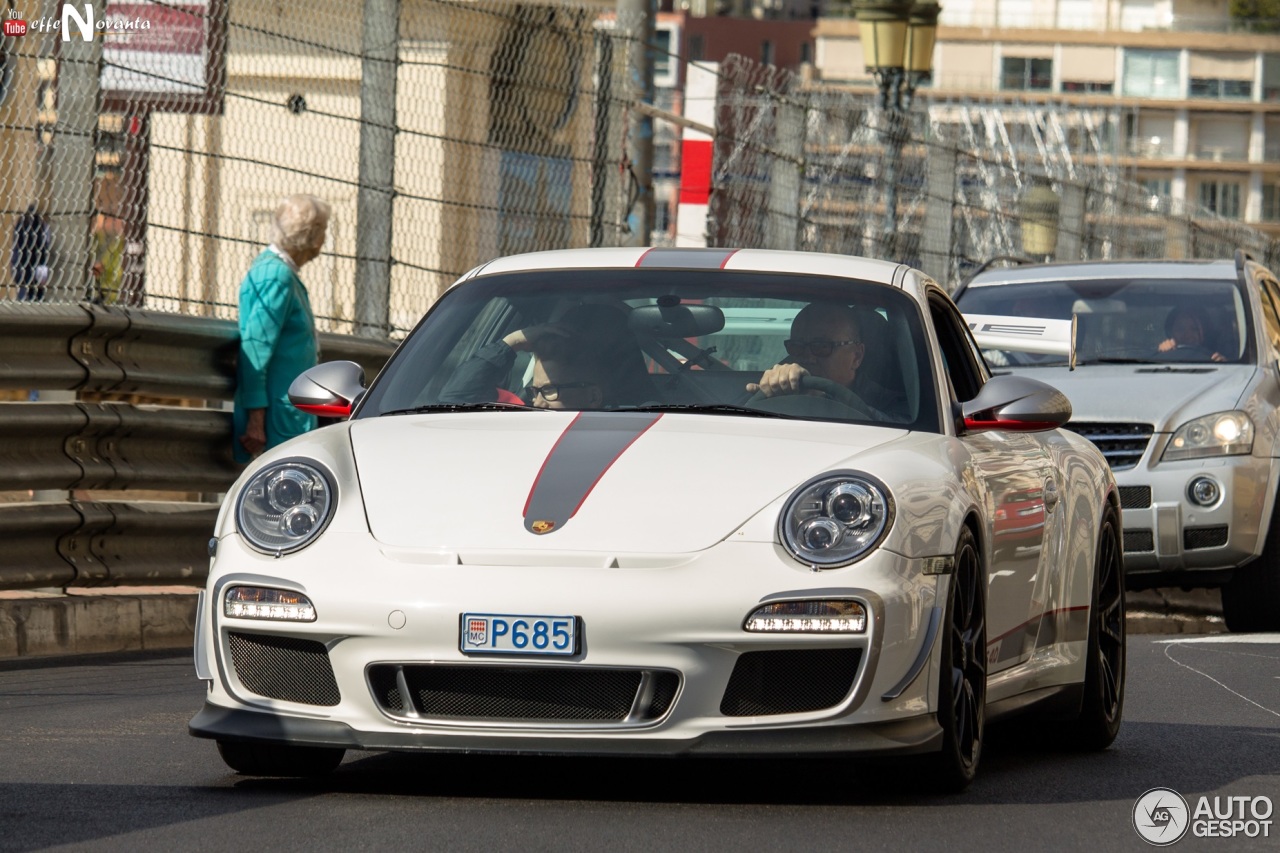 Porsche 997 GT3 RS 4.0