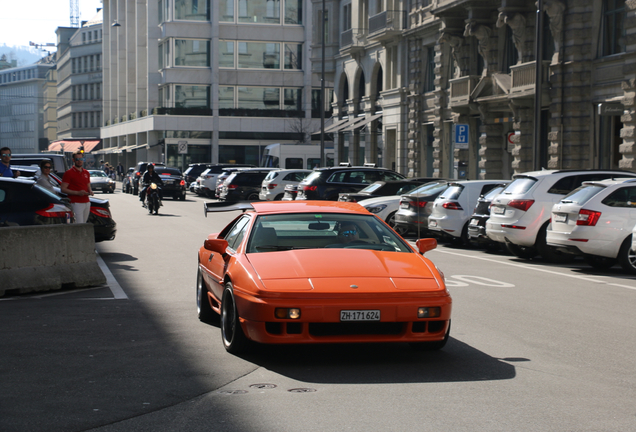 Lotus Esprit Turbo SE