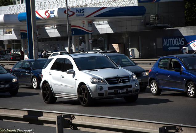 Mercedes-Benz ML 63 AMG W164