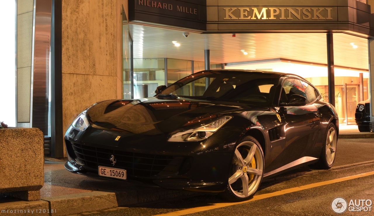 Ferrari GTC4Lusso