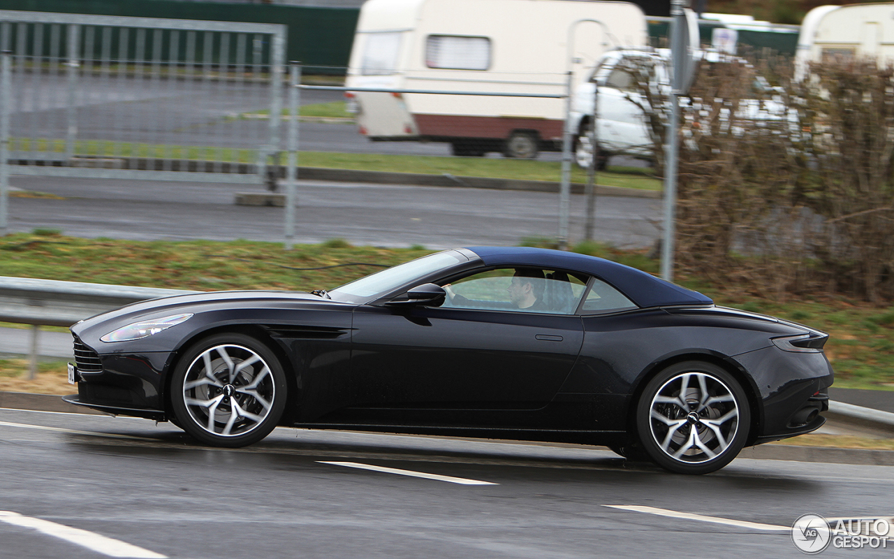 Aston Martin DB11 V8 Volante