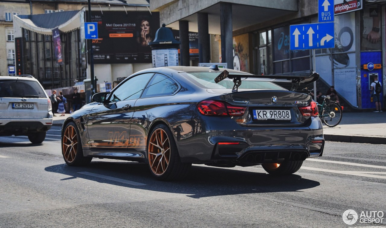 BMW M4 GTS