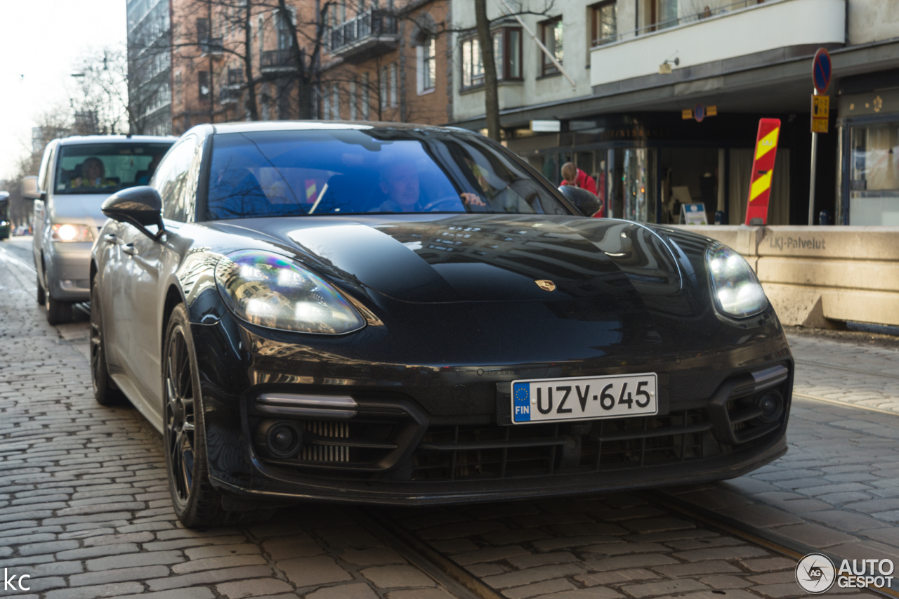 Porsche 971 Panamera Turbo S E-Hybrid