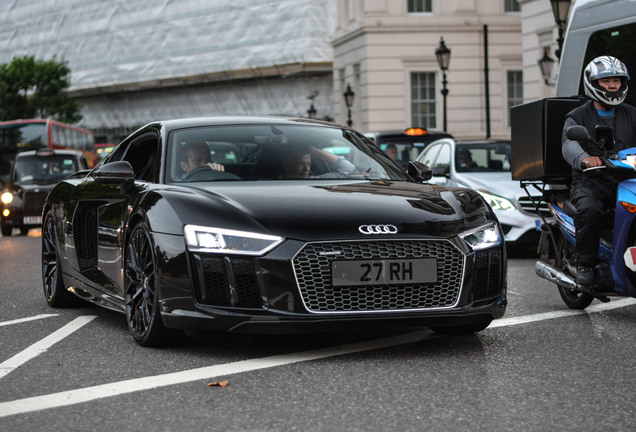 Audi R8 V10 Plus 2015