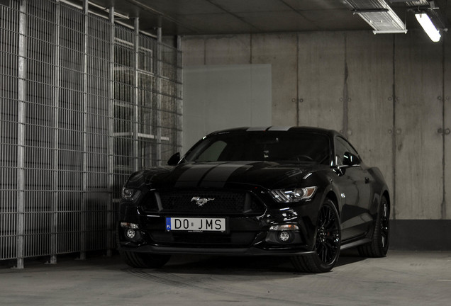 Ford Mustang GT 2015