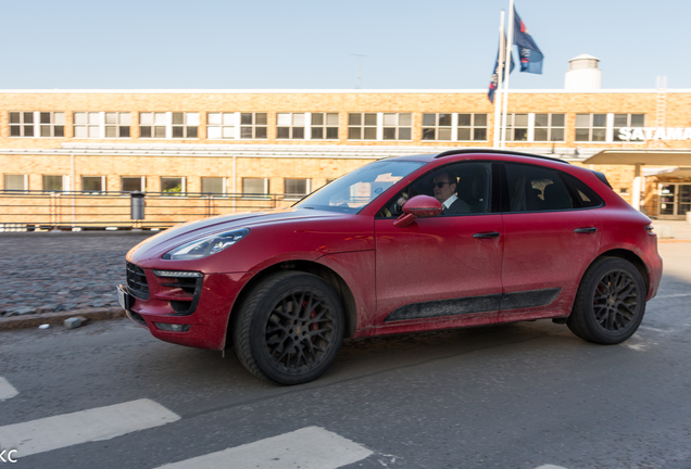 Porsche 95B Macan GTS