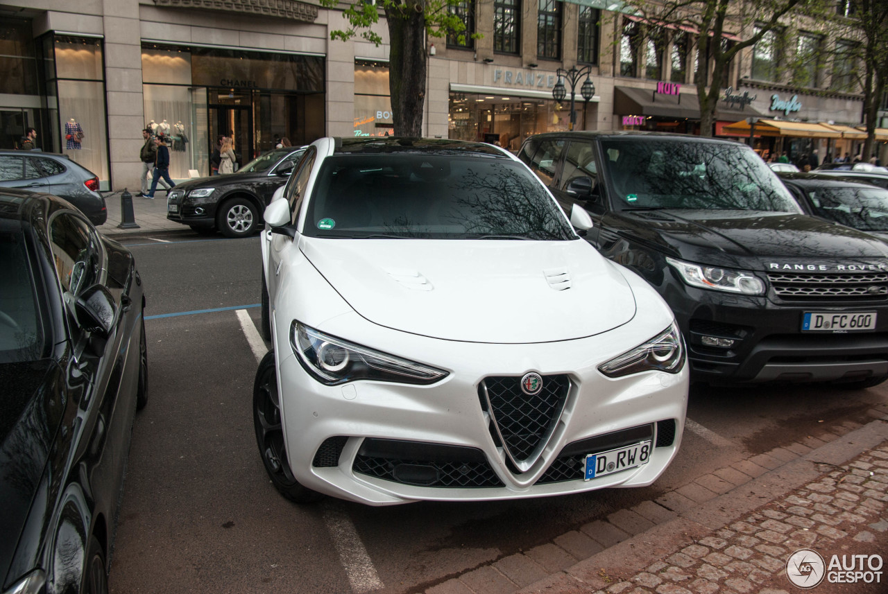 Alfa Romeo Stelvio Quadrifoglio