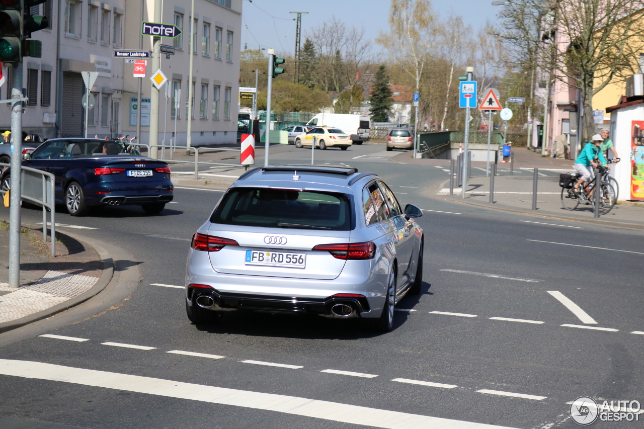 Audi RS4 Avant B9