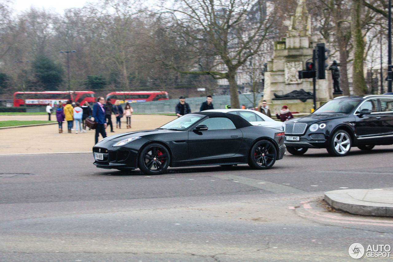 Jaguar F-TYPE S V8 Convertible