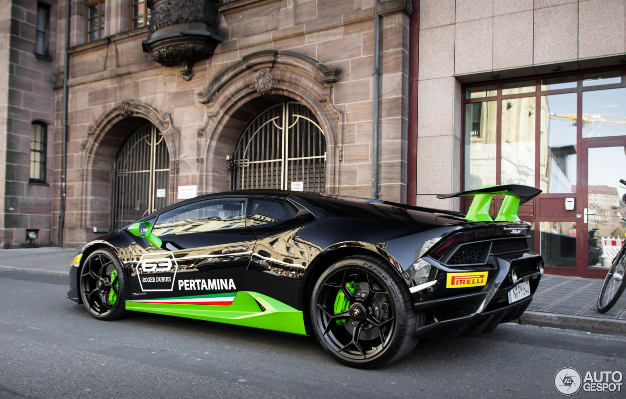 Lamborghini Huracán LP640-4 Performante