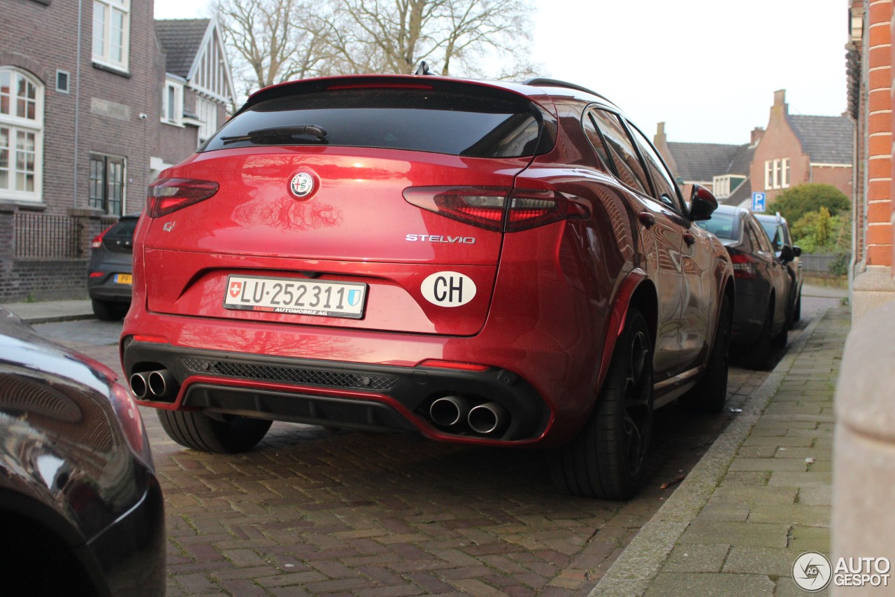 Alfa Romeo Stelvio Quadrifoglio