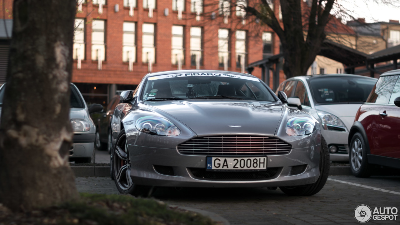 Aston Martin DB9 LM