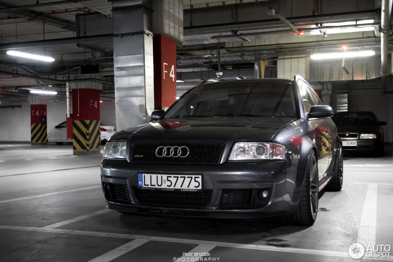 Audi RS6 Avant C5