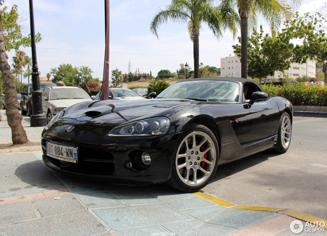 Dodge Viper SRT-10 Roadster 2003