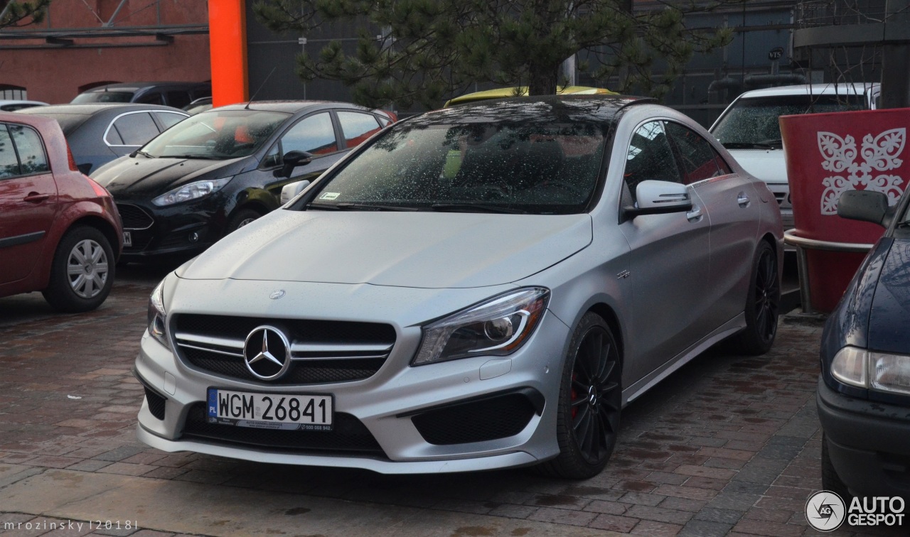 Mercedes-Benz CLA 45 AMG C117