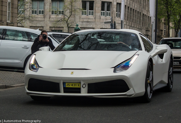 Ferrari 488 Spider