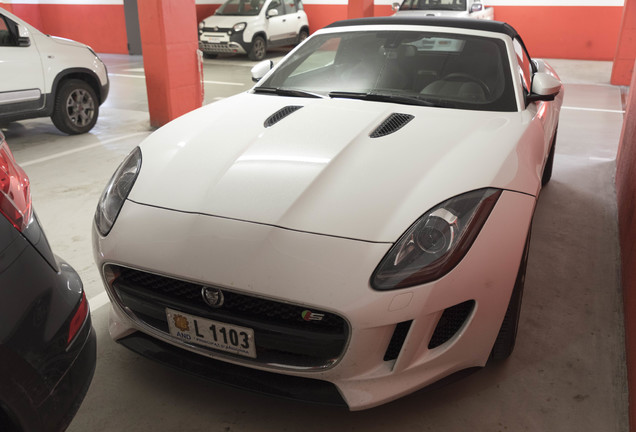 Jaguar F-TYPE S Convertible