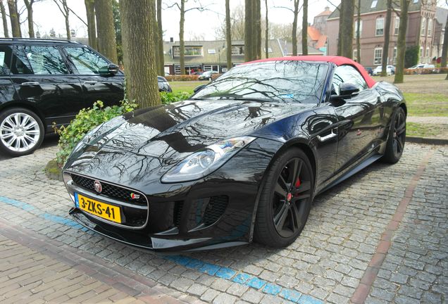 Jaguar F-TYPE S V8 Convertible