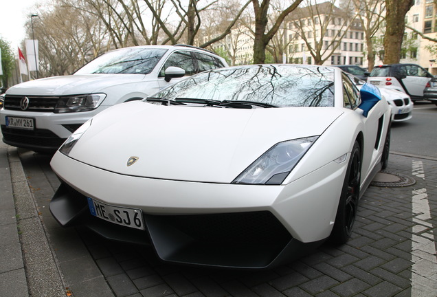 Lamborghini Gallardo LP570-4 Superleggera