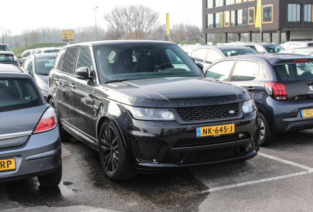 Land Rover Range Rover Sport SVR