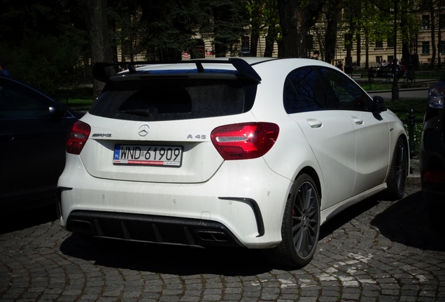 Mercedes-AMG A 45 W176 2015