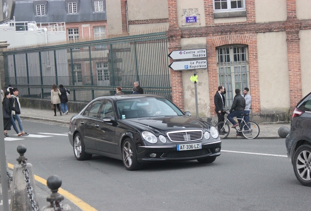 Mercedes-Benz E 55 AMG