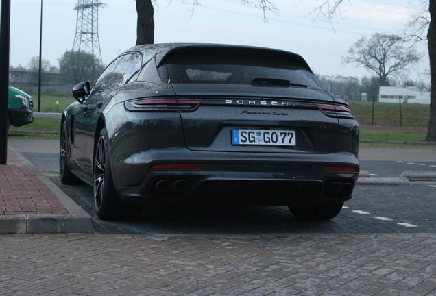 Porsche 971 Panamera Turbo Sport Turismo