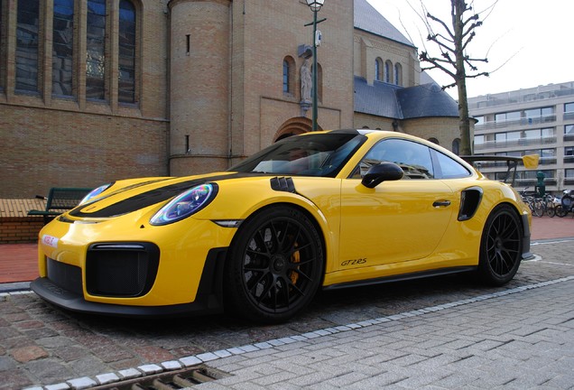 Porsche 991 GT2 RS Weissach Package