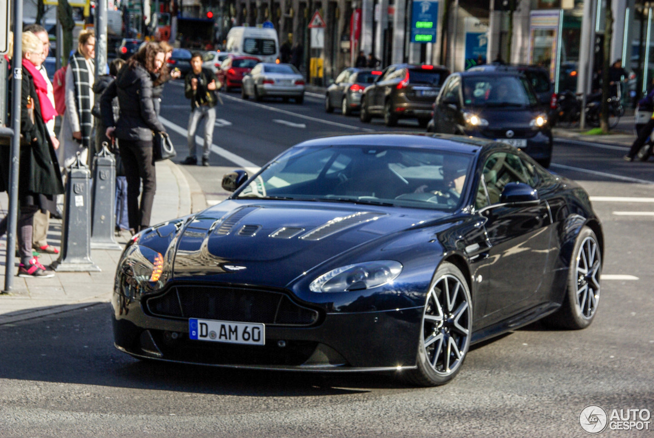 Aston Martin V12 Vantage S