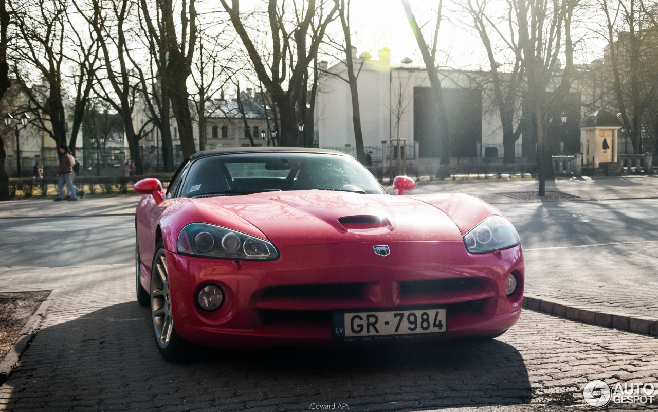 Dodge Viper SRT-10 Roadster 2003