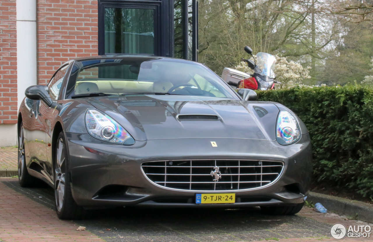 Ferrari California