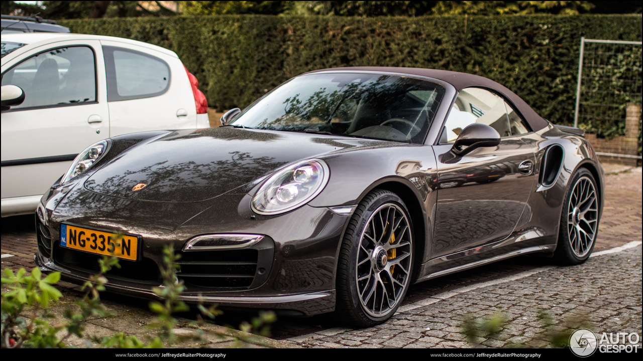 Porsche 991 Turbo S Cabriolet MkI