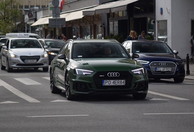 Audi RS4 Avant B9