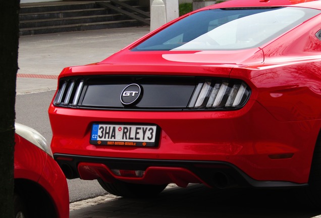 Ford Mustang GT 2015