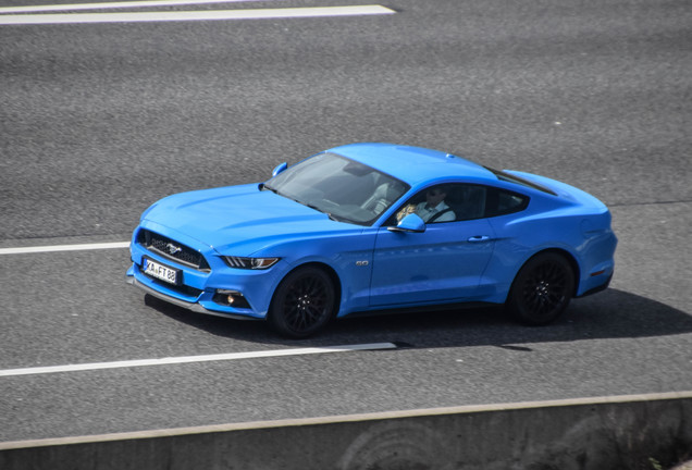 Ford Mustang GT 2015