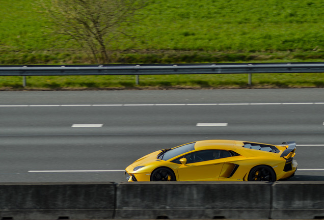 Lamborghini Aventador LP700-4